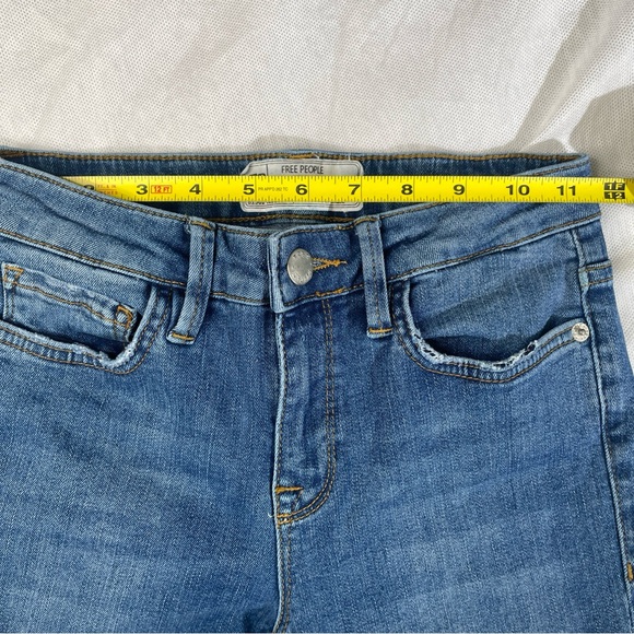 FP Free People Skinny Jeans Women's Size W24 Blue Mid Rise Medium Wash 5-Pocket - Picture 14 of 14
